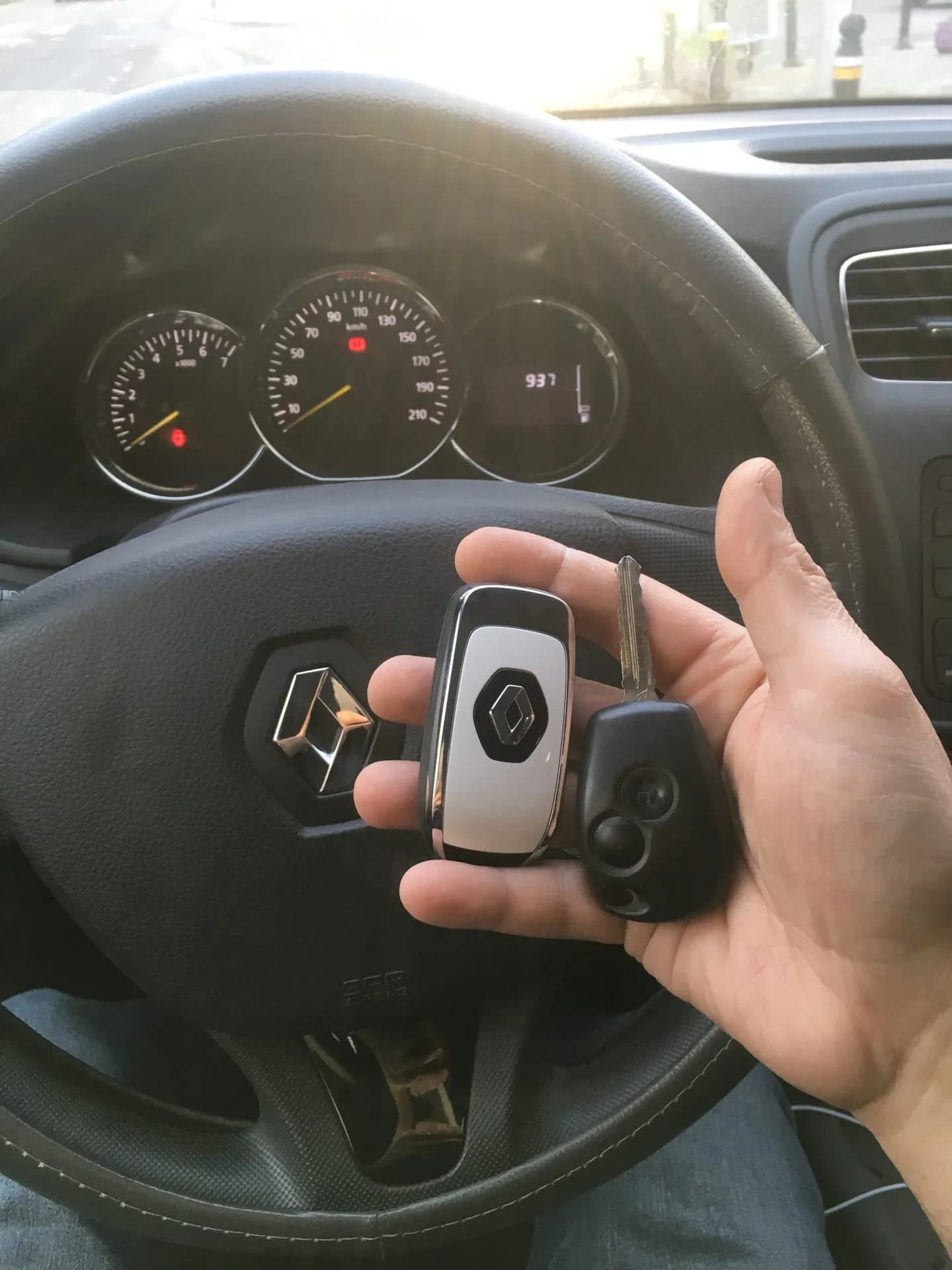 Renault Oto Anahtar & Kumanda: Anadolu Yakası