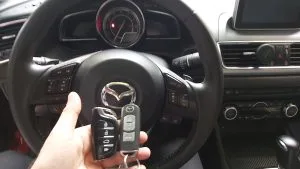 mazda 3 anahtar kumandalı